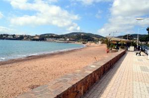 067- Agay